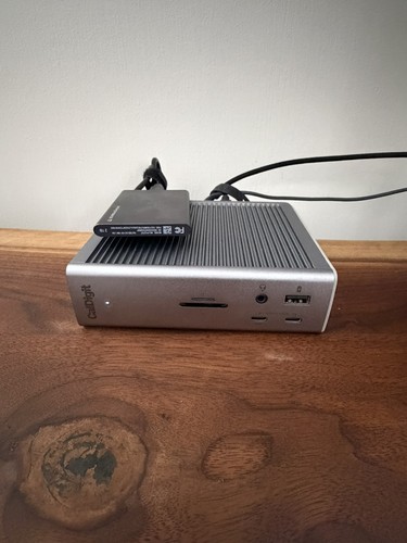 Caldigit ts4 thunderbolt - caldigit,